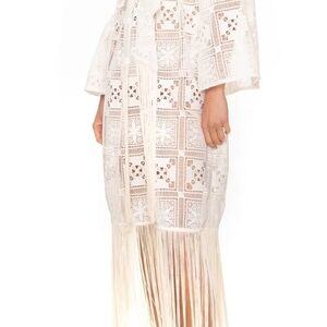 AZULU White Lace Fringe Kimono
